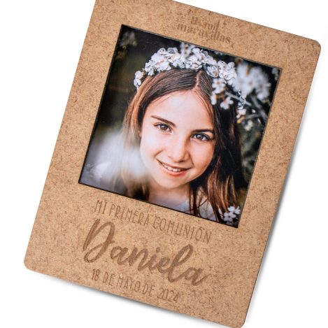 Recordatorio de comunión imán de fotos personalizado en madera DM grabado con láser